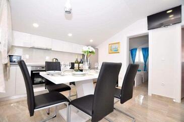 Dvoupokojový apartmán Slatine, Čiovo (A-17234-a)