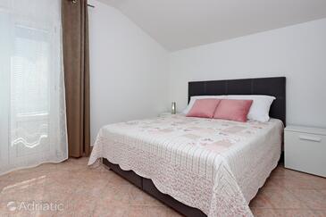 Апартаменти з паркуванням Суха Пунта - Suha Punta, Раб - Rab - 17239