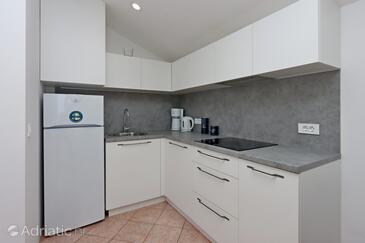 Апартаменти з паркуванням Суха Пунта - Suha Punta, Раб - Rab - 17239