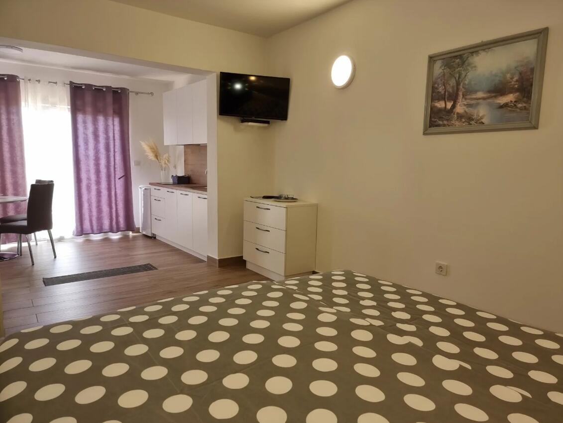 AS-17239-a - Private accommodation - Apartments with a parking space Suha Punta, Rab