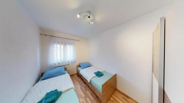 Apartments with parking space Vilanija, Umag - 17240