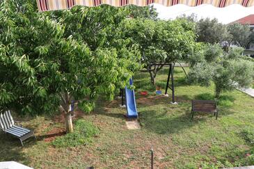 Ferienwohnungen für Familien mit Kindern Zaton, Zadar - 17268