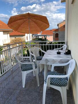 Czteropokojowy apartament Rastici, Ciovo (A-17276-a(