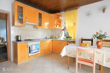 Szobák magán parkolóhellyel Brela, Makarska - 17281