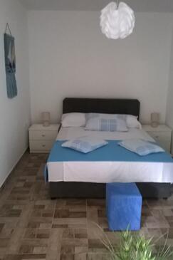 Apartments by the sea Zatoglav, Rogoznica - 17291