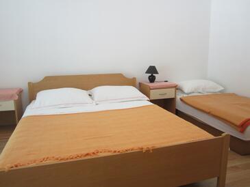 One bedroom apartment Biograd na Moru, Biograd (A-17298-a)