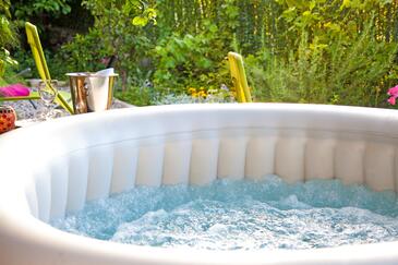 Family-friendly apartments with swimming pool Sustjepan, Dubrovnik - 17308