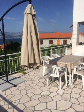 Apartments by the sea Postira, Brač - 17323