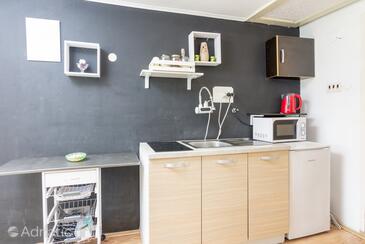 Appartamenti con parcheggio Pinguente - Buzet, Istria Centrale - Središnja Istra - 17333