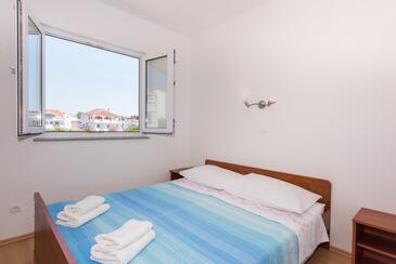 Appartamenti accanto al mare Petrcane, Zara - Zadar - 17342