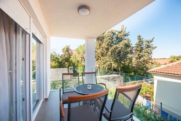 Appartamenti con parcheggio Zara - Zadar - 17355