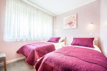 Appartamenti con parcheggio Zara - Zadar - 17355