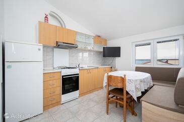 Апартаменти біля моря Ткон - Tkon, Пашман - Pašman - 17360