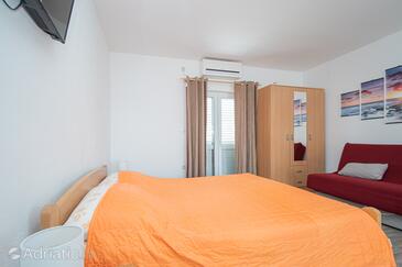 Leiligheter ved sjøen Tkon, Pasman - 17360