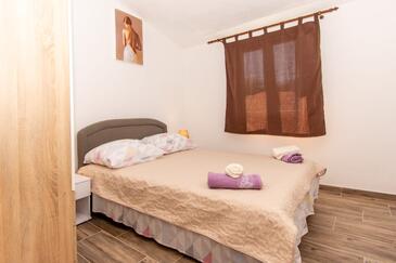 Apartments by the sea Kanica, Rogoznica - 17388