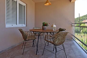 Two bedroom apartment Kampor, Rab (A-17396-a)