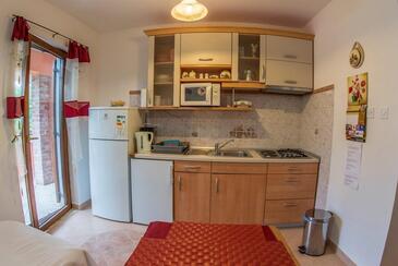 Apartments with parking space Banjole, Pula - 17398