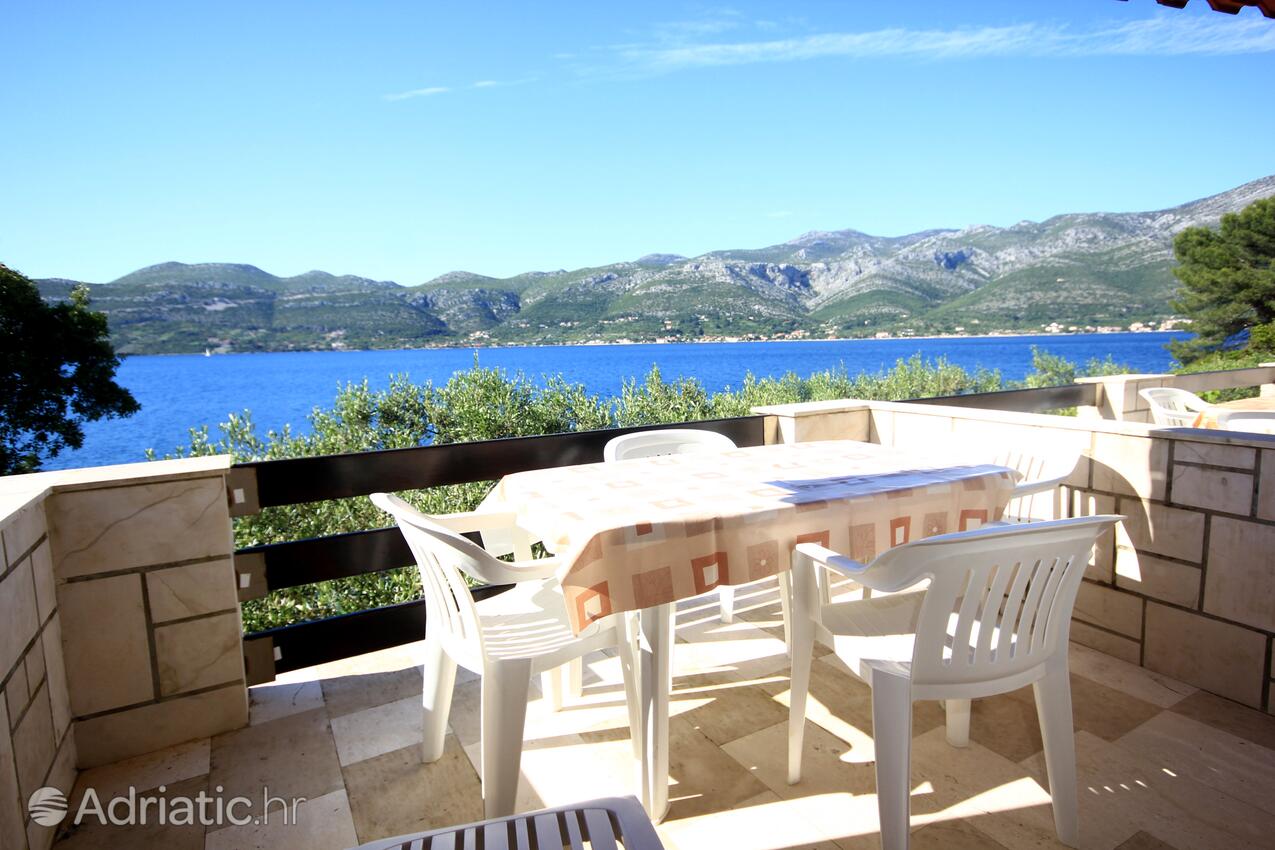 A-174-c - Alloggi privati - Appartamenti accanto al mare Tri Zala, Curzola - Korčula