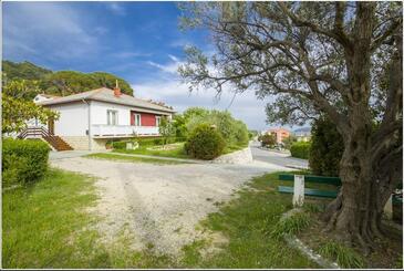 Rooms with balcony Kampor, Kvarner