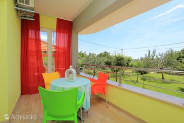 Ferienwohnungen mit Parkplatz Solin, Split - 17426