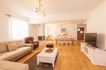 Luksuzna vila s bazenom Vrh, Krk - 17443