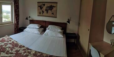 Apartments by the sea Žrnovska Banja, Korčula - 17457