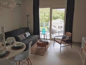 Apartments by the sea Žrnovska Banja, Korčula - 17457