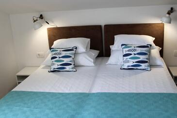 Apartments by the sea Žrnovska Banja, Korčula - 17457