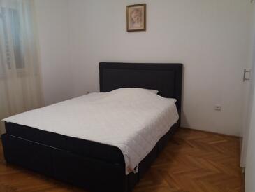 Apartments by the sea Povlja, Brač - 17472