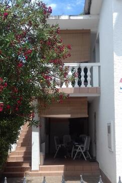 Apartments by the sea Vir - 17491