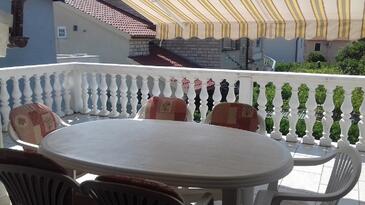 Apartmanok parkolóhellyel Vir - 17492