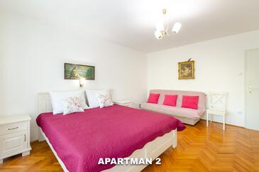 Apartments with WiFi Crikvenica - 17497