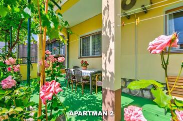 Apartments with WiFi Crikvenica - 17497