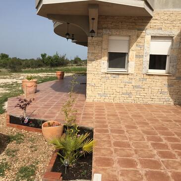 Apartmány pro rodiny s dětmi Slivnica, Zadar - 17512