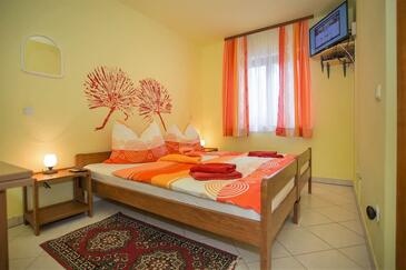 Apartments with terrace Poreč, Istria