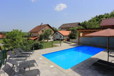 Apartments And Rooms With A Swimming Pool Grabovac, Plitvice - 17531 - Croatia