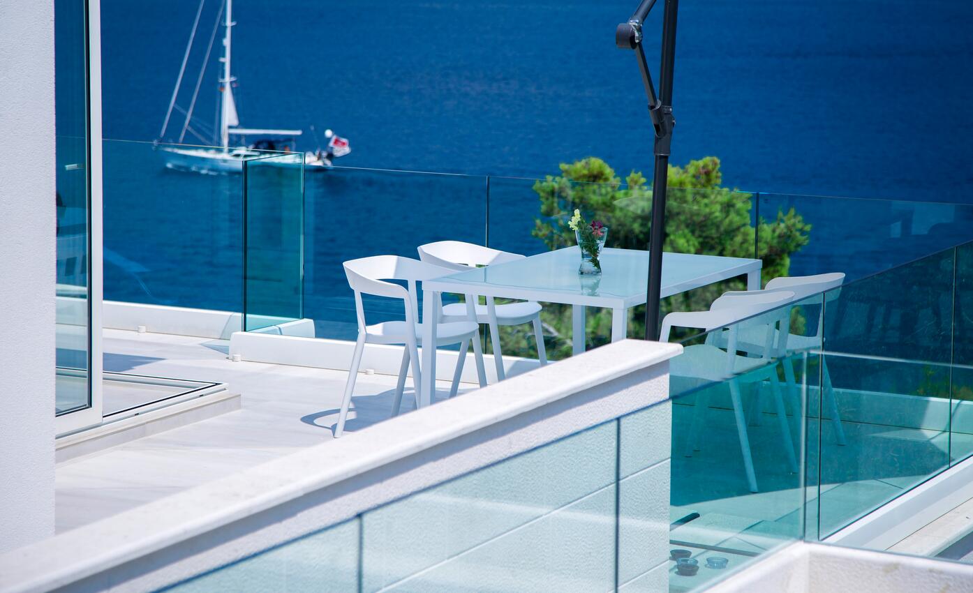 Haus am Meer mit Pool für Familien Okrug Donji, Ciovo - 17587