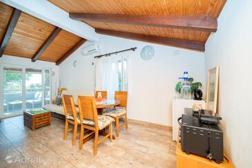 Apartments with WiFi Silba - 17603