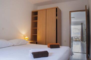 Apartments with parking space Lumbarda, Korčula - 17611