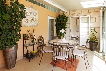 Apartments by the sea Vela Luka, Korčula - 17641