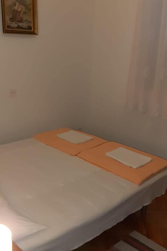 Apartments with parking space Crikvenica - 17675