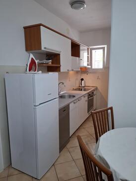 Apartmanok a tenger mellett Tisno, Murter - 17716