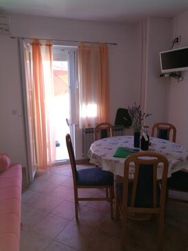 Apartmani s parkingom Vrsi - Mulo, Zadar - 17753