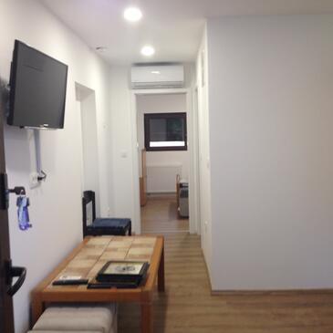 Rooms with balcony Jezerce, Lika and Gorski kotar