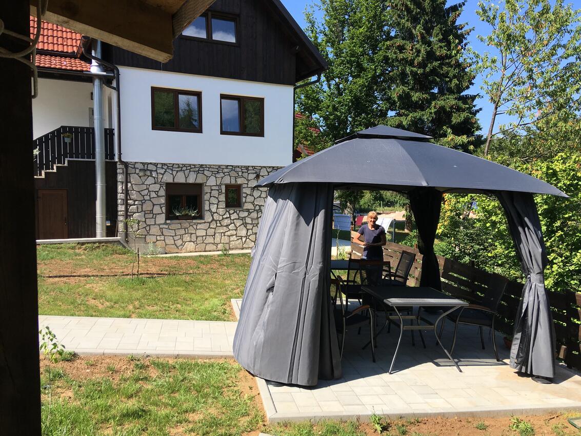 Rooms with balcony Jezerce, Lika and Gorski kotar