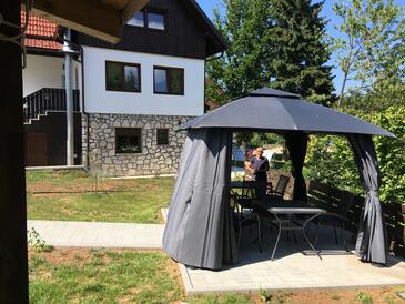 Rooms with balcony Jezerce, Lika and Gorski kotar