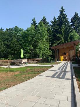 Rooms with balcony Jezerce, Lika and Gorski kotar
