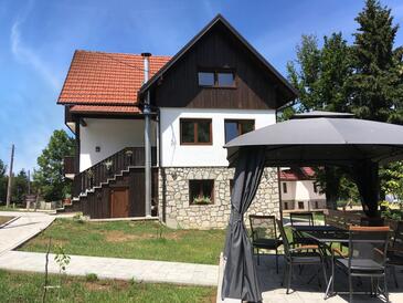 Rooms with balcony Jezerce, Lika and Gorski kotar