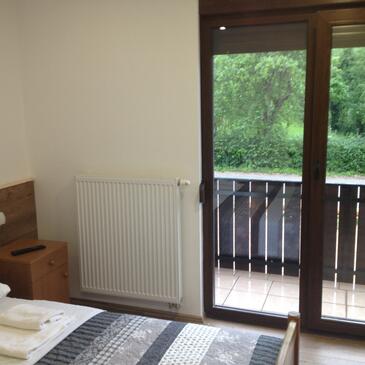 Rooms with balcony Jezerce, Lika and Gorski kotar
