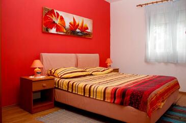 Appartamenti con parcheggio Petrcane, Zara - Zadar - 17770